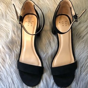 👡 🌼💕 black sandals